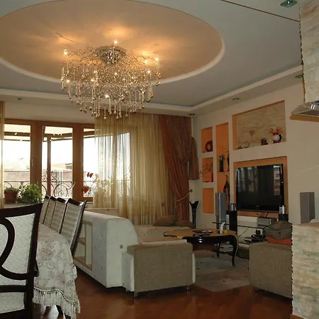 Luxury Apartment In The City Heart Yerevan Room photo
